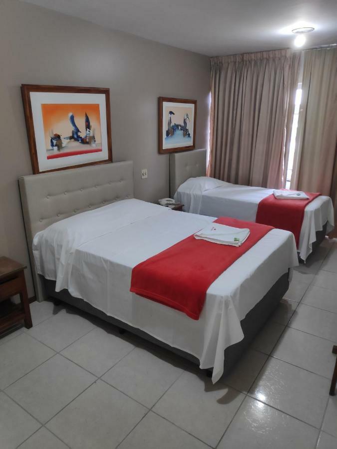 Max Hotel Núcleo Bandeirante Exterior foto